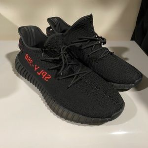 Yeezy NON authentic sneaker